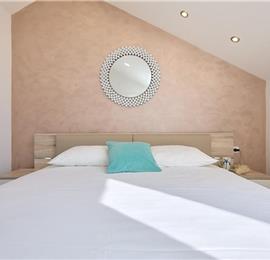 4 Bedroom Villa with pool and terrace near Dubrovnik, Sleeps 8
